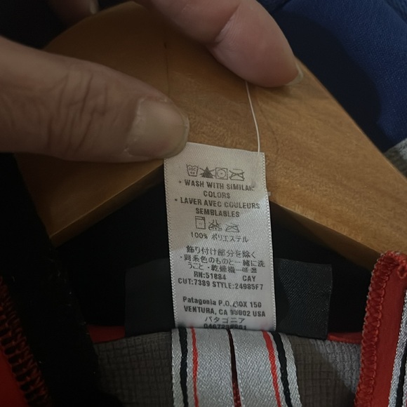 Patagonia fleece jacket/sweater - Picture 5 of 5